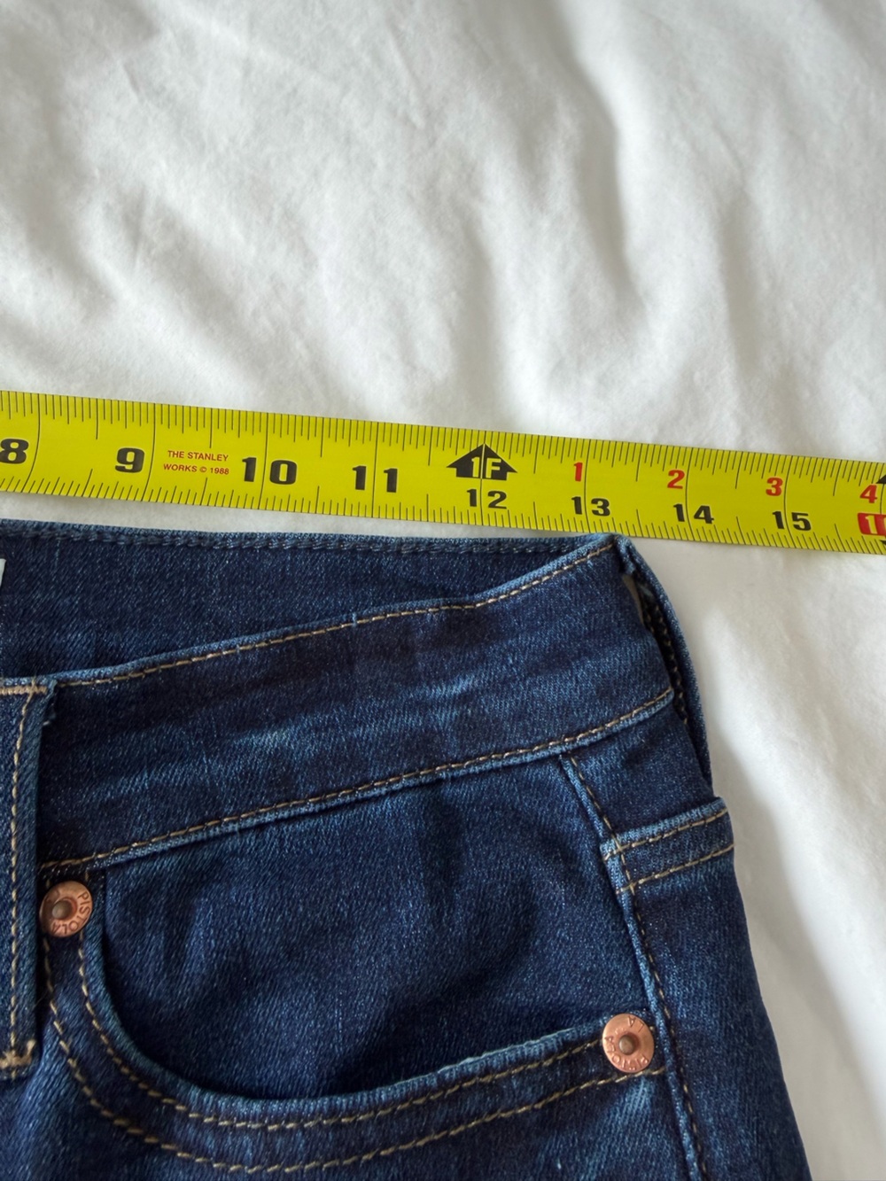 Pistola Izzy Mid Rise Wide Jean - Picture 3 of 7